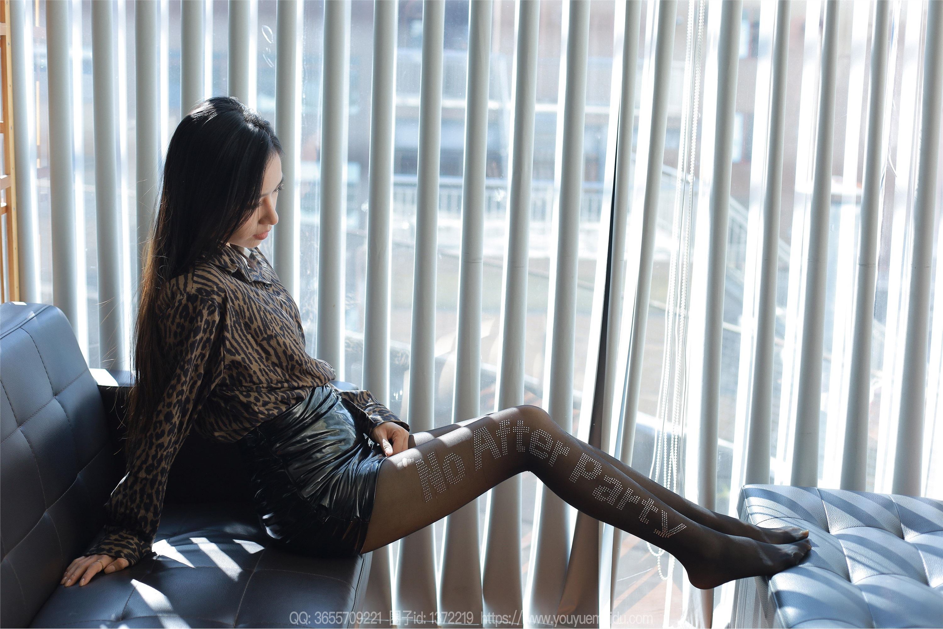 IESS异思趣向  2023.11.22 丝享家 1592 美子《豹纹配字母》